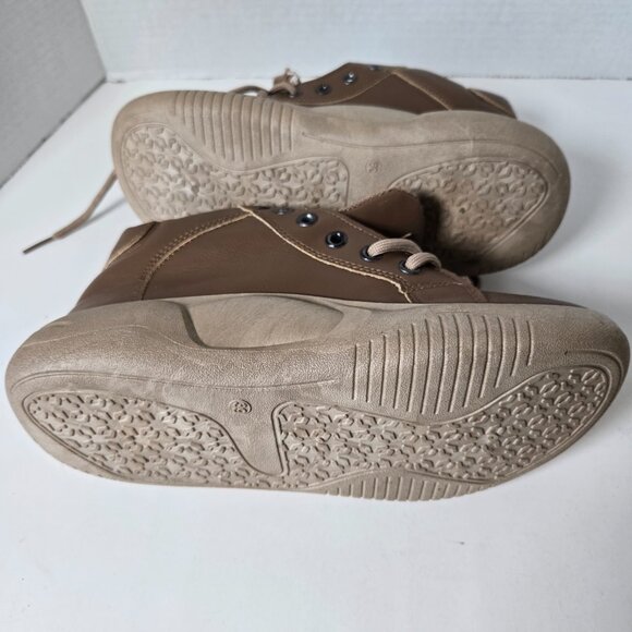 AK.Niv Fashion Shoe, Size 39 (5 1/2) - Picture 6 of 6